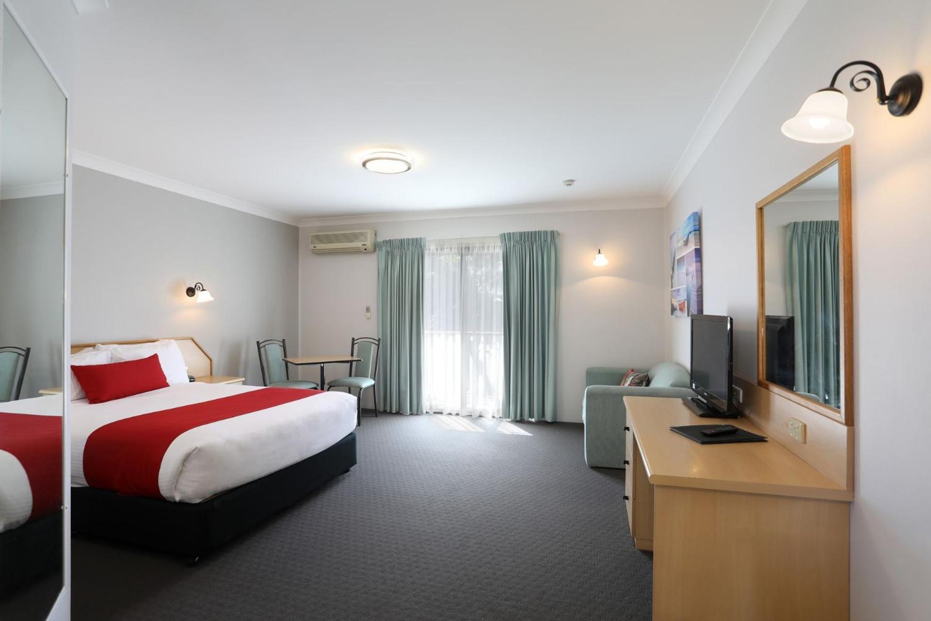 Econo Lodge Gateway Тамуорт Экстерьер фото